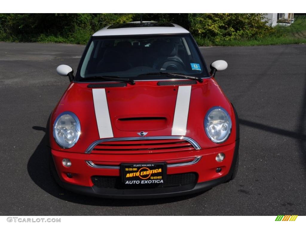 2004 Cooper S Hardtop - Chili Red / Space Grey/Panther Black photo #12