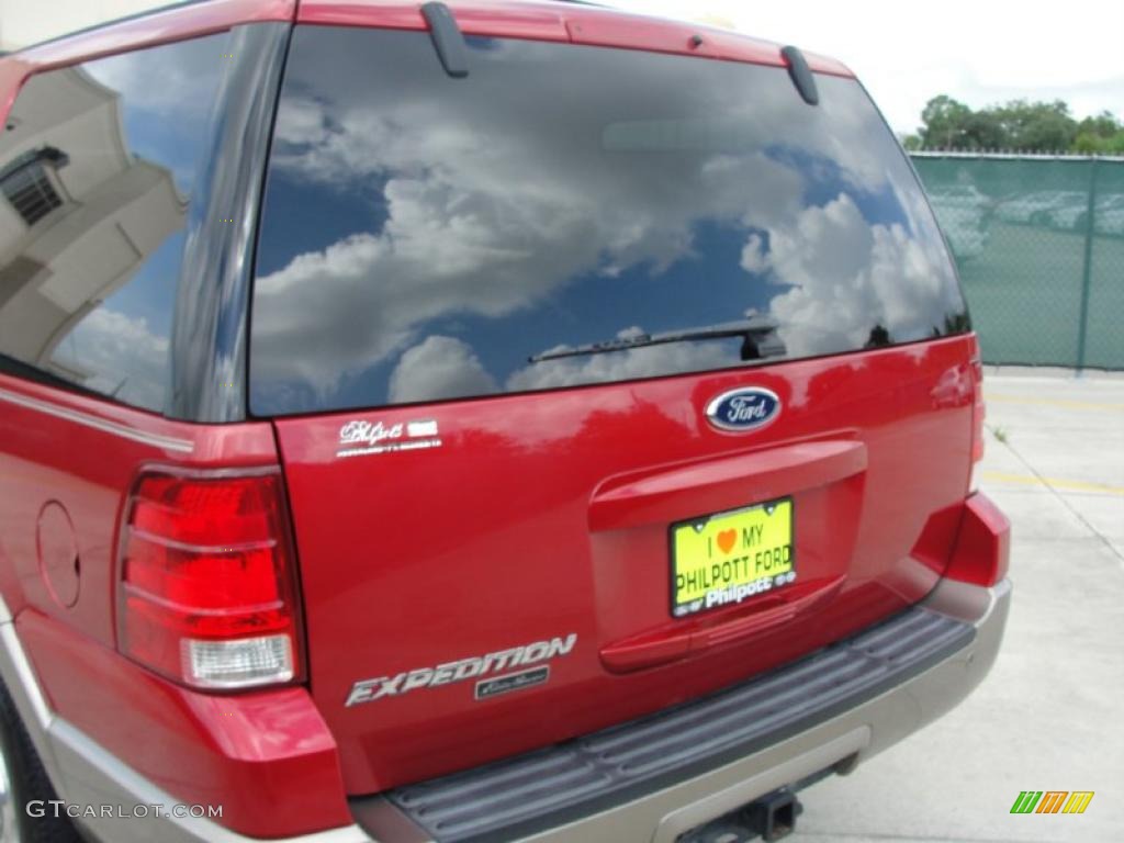 2003 Expedition Eddie Bauer - Laser Red Tinted Metallic / Medium Parchment photo #21