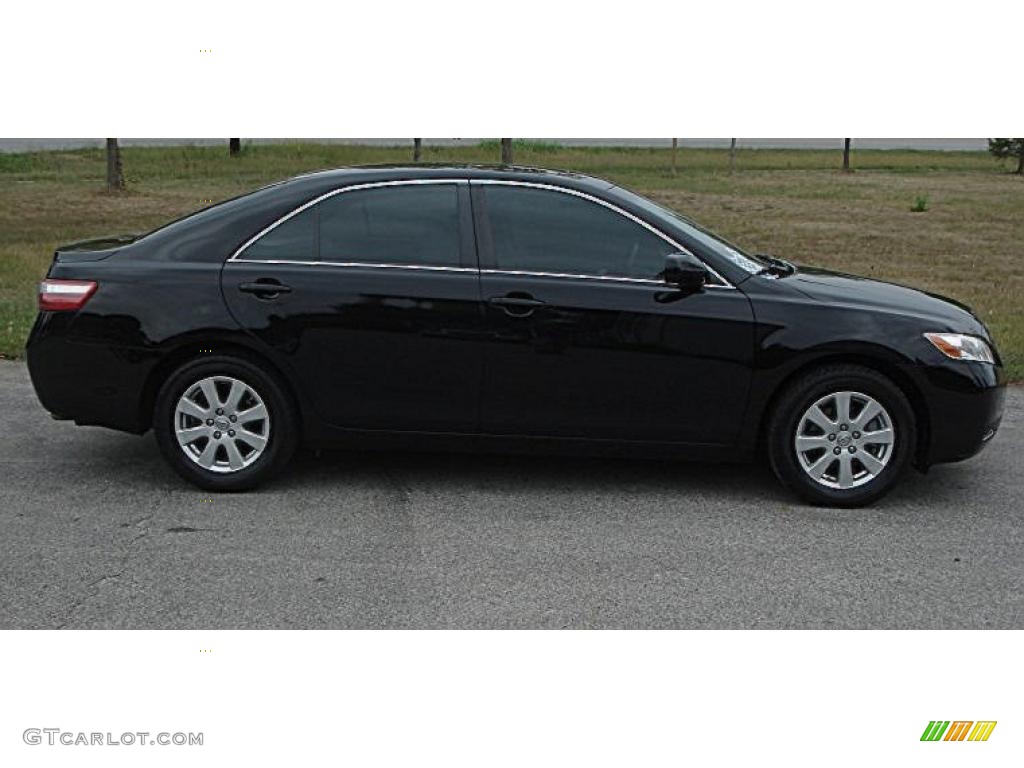 2007 Camry XLE - Black / Bisque photo #2