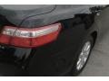 Black - Camry XLE Photo No. 8