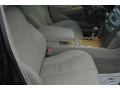 Black - Camry XLE Photo No. 17
