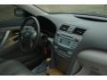 Black - Camry XLE Photo No. 18