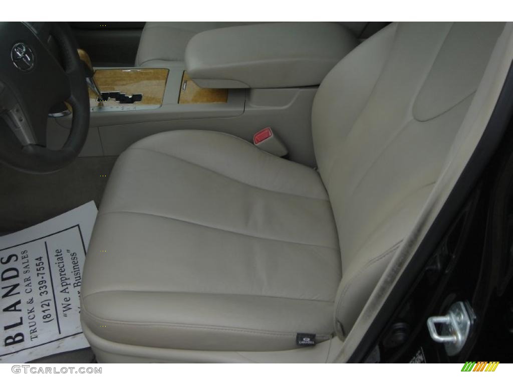 2007 Camry XLE - Black / Bisque photo #25