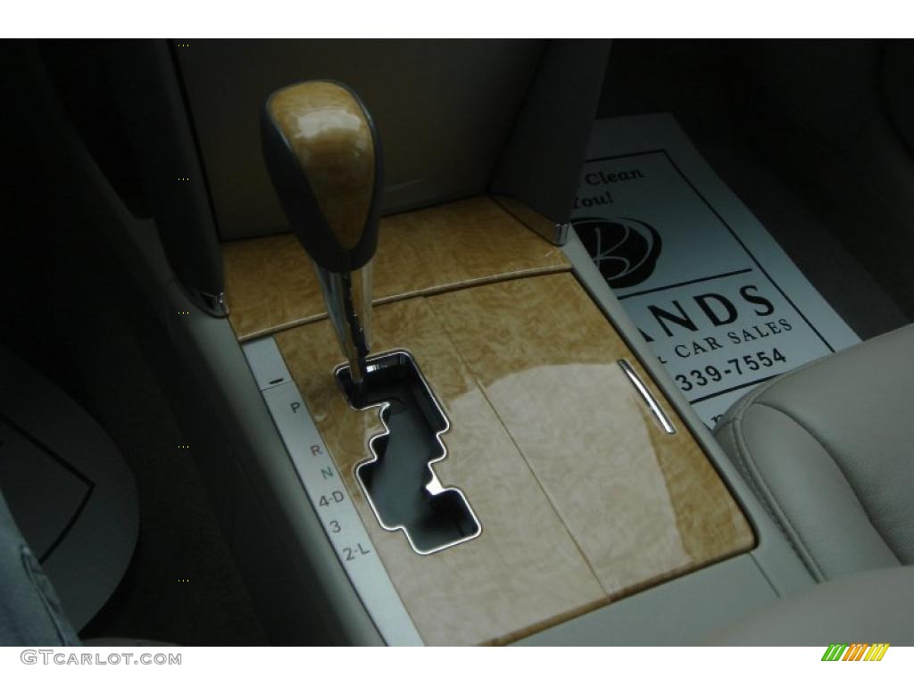 2007 Camry XLE - Black / Bisque photo #33