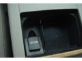 Black - Camry XLE Photo No. 35