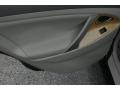 Black - Camry XLE Photo No. 38