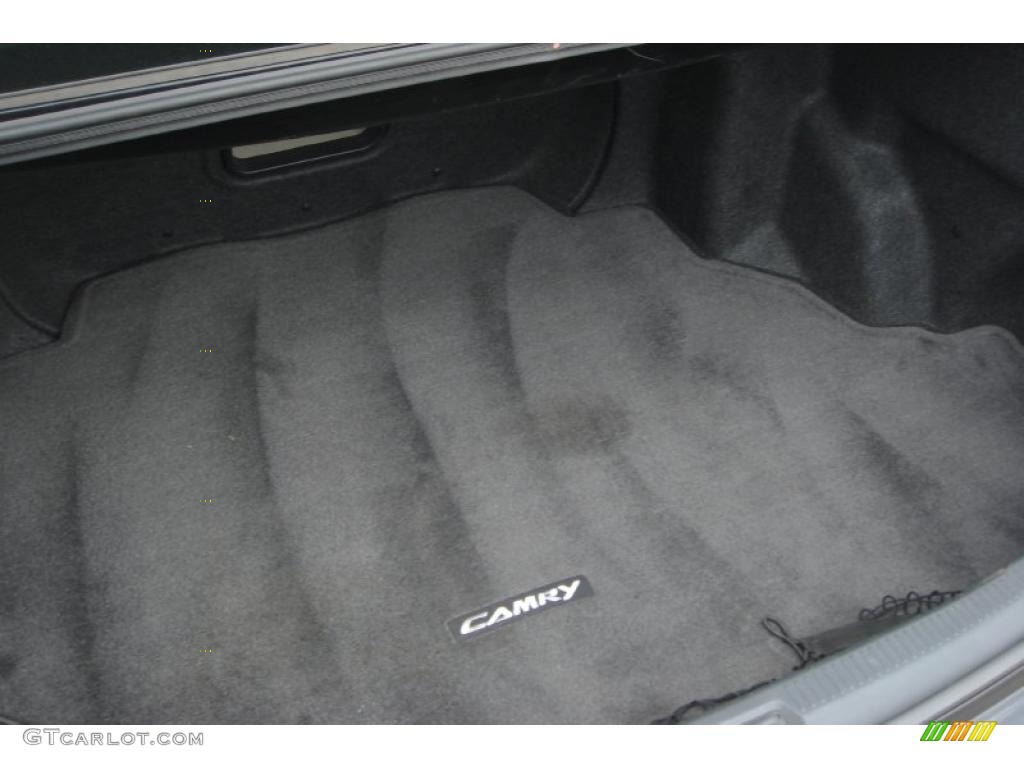 2007 Camry XLE - Black / Bisque photo #45