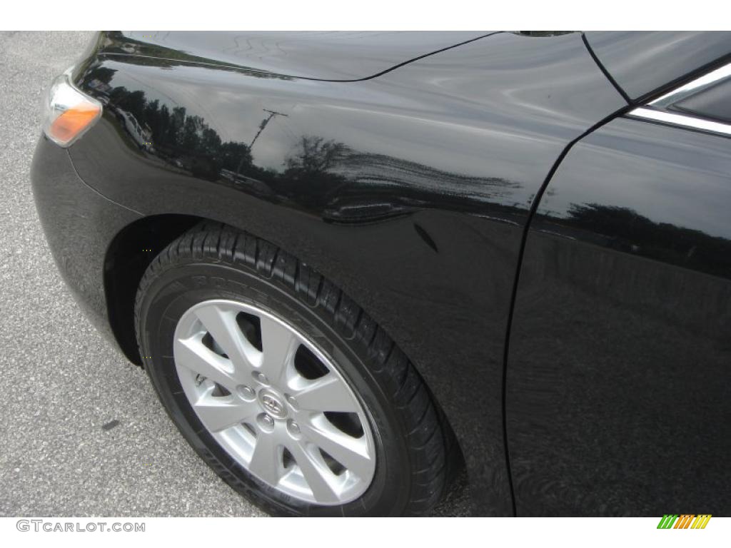 2007 Camry XLE - Black / Bisque photo #52