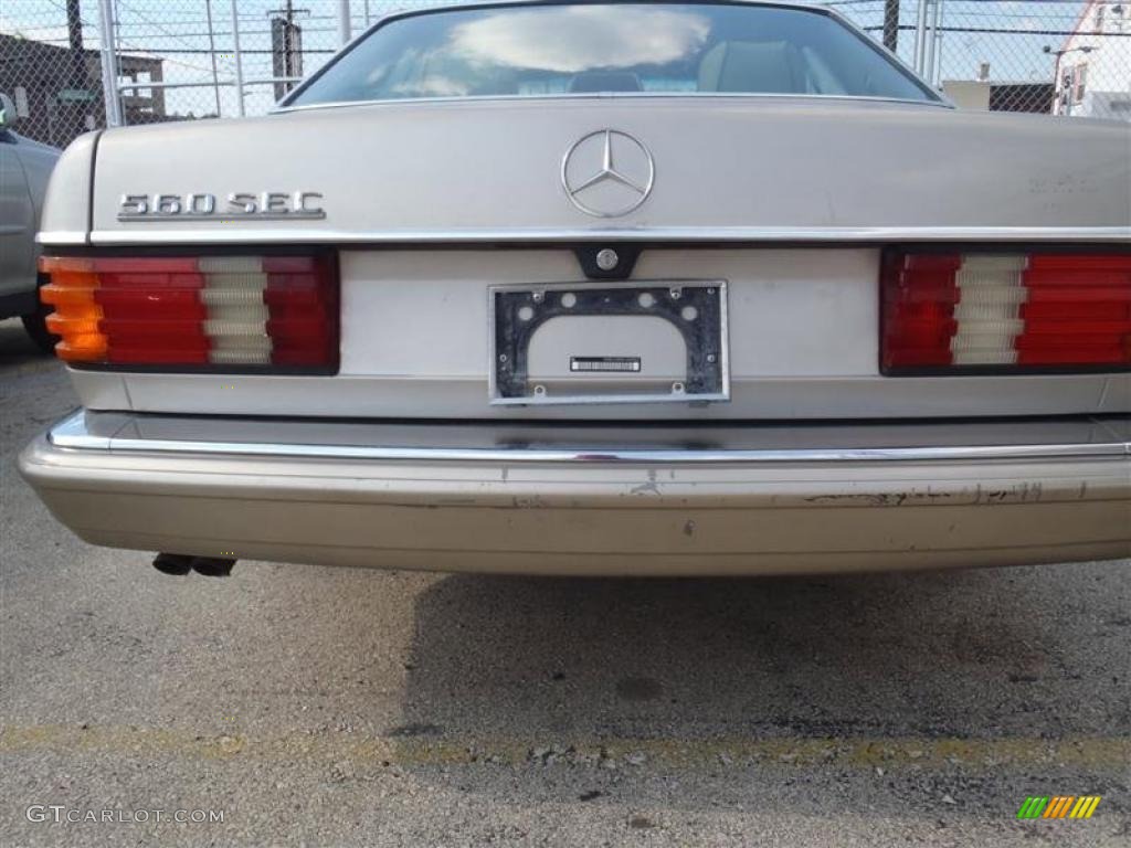 1990 S Class 560 SEC Coupe - Light Beige Metallic / Beige photo #11
