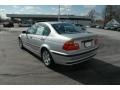 1999 Titanium Silver Metallic BMW 3 Series 323i Sedan  photo #3