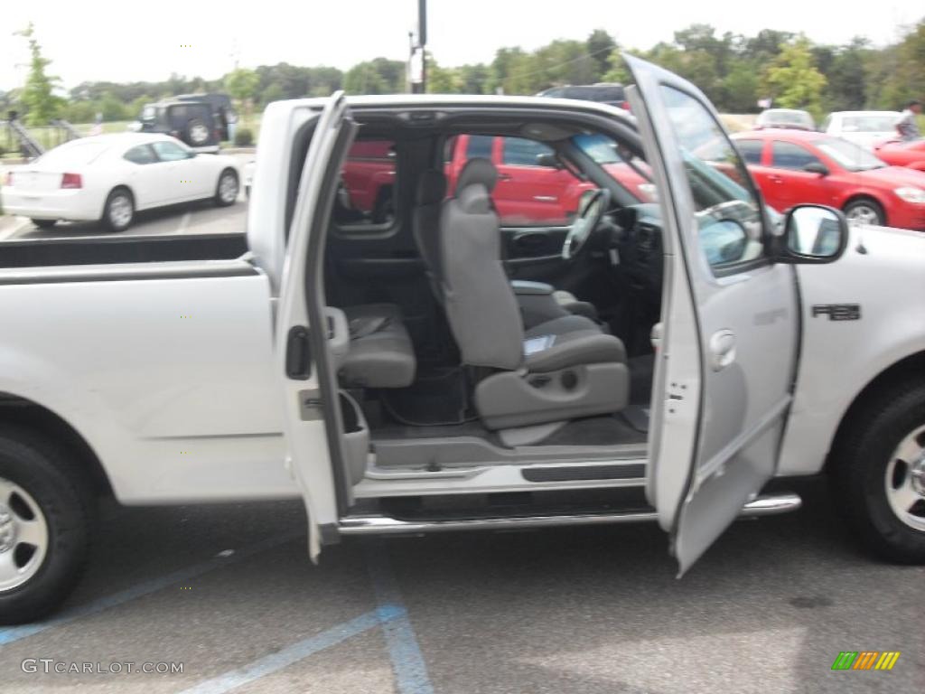 2003 F150 XLT SuperCab - Silver Metallic / Medium Graphite Grey photo #5