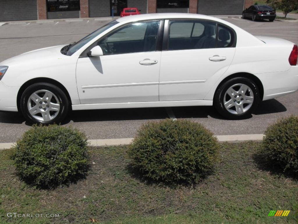 2007 Malibu LT Sedan - White / Titanium Gray photo #3