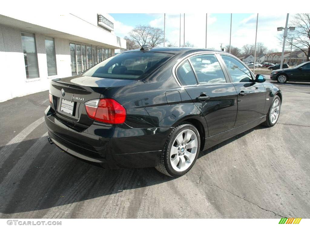 2006 3 Series 330xi Sedan - Black Sapphire Metallic / Black photo #5