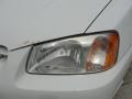 2002 Noble White Hyundai Accent GL Sedan  photo #10