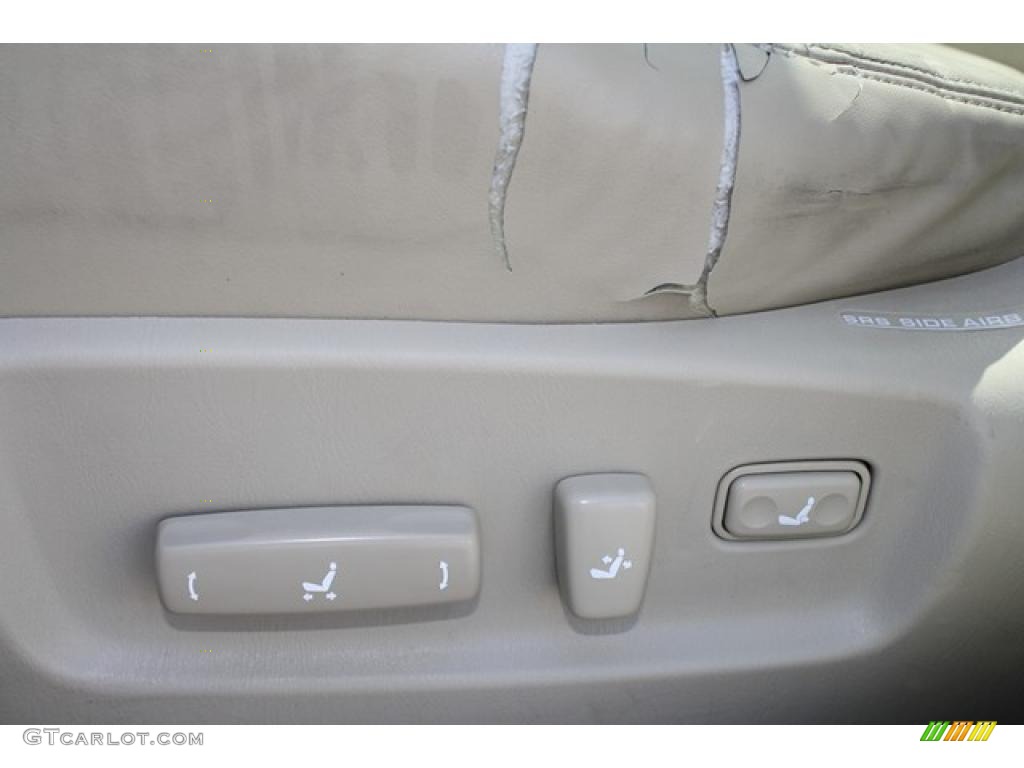 1999 RX 300 AWD - Golden White Pearl / Ivory photo #25