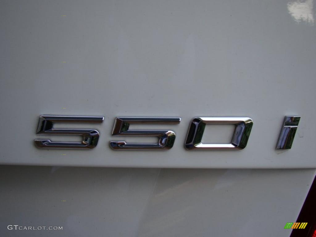 2007 5 Series 550i Sedan - Alpine White / Beige photo #33