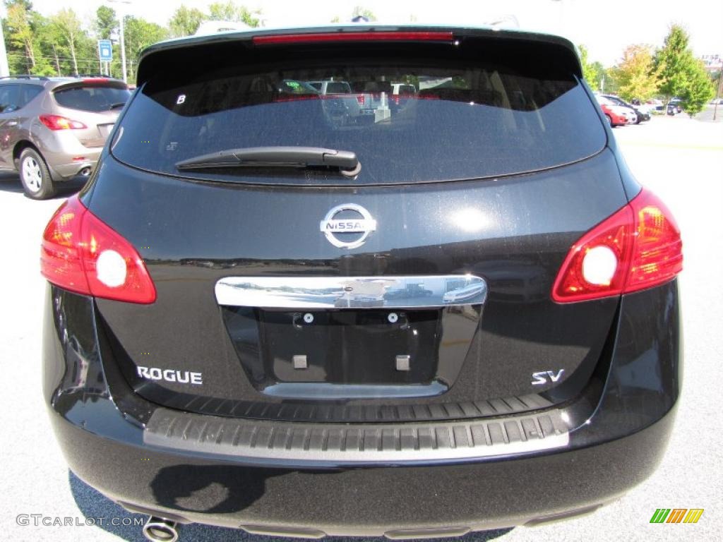 2011 Rogue SV - Wicked Black / Gray photo #4