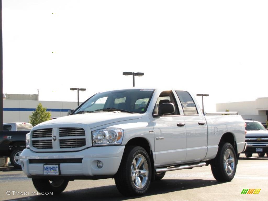 2008 Ram 1500 SLT Quad Cab 4x4 - Bright White / Medium Slate Gray photo #9