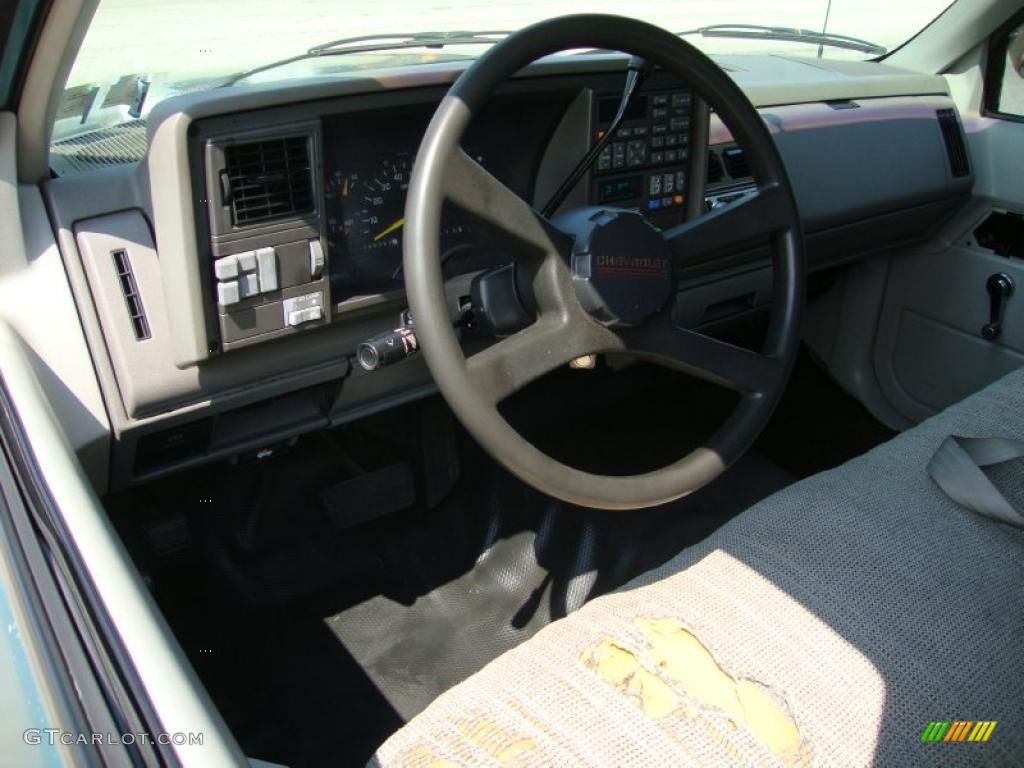 1993 C/K C1500 Cheyenne Regular Cab - Bright Teal Metallic / Gray photo #12