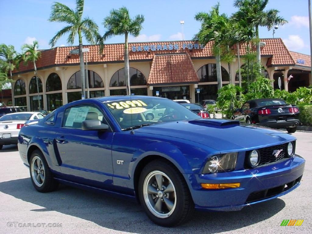 2006 Mustang GT Deluxe Coupe - Vista Blue Metallic / Light Parchment photo #1