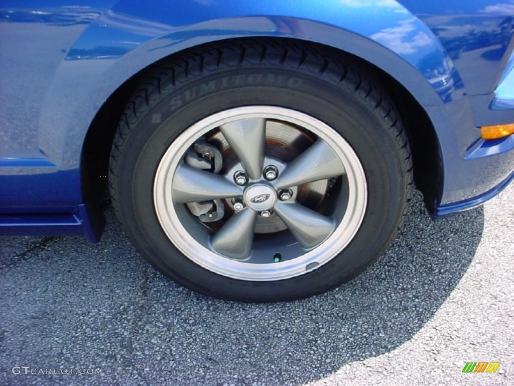 2006 Mustang GT Deluxe Coupe - Vista Blue Metallic / Light Parchment photo #3