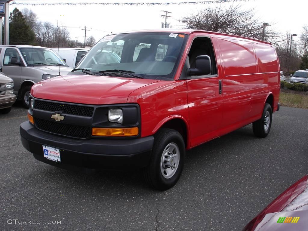 2008 Victory Red Chevrolet Express Ext 3500 Cargo Van