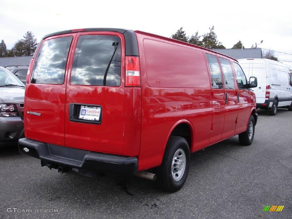2008 Express EXT 3500 Cargo Van - Victory Red / Medium Pewter photo #4
