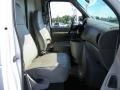 1999 Oxford White Ford E Series Cutaway E350 Commercial Moving Truck  photo #16