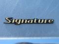 Light Ice Blue Metallic - Town Car Signature Photo No. 10