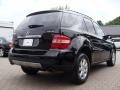 Black - ML 350 4Matic Photo No. 4