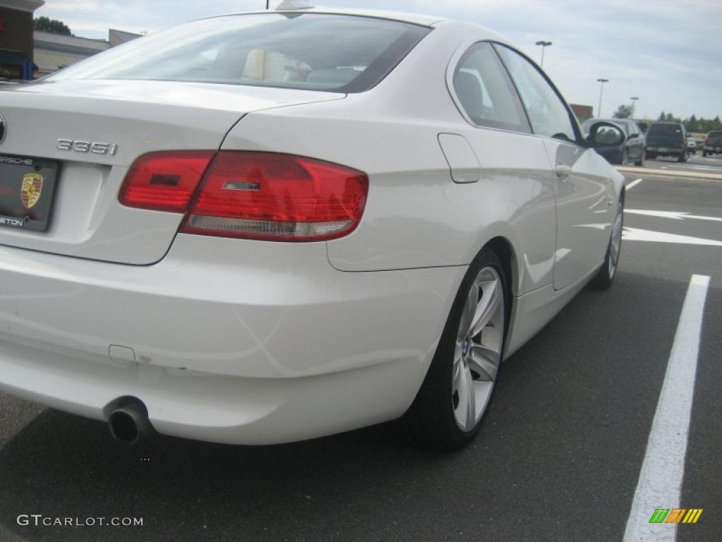 2007 3 Series 335i Coupe - Alpine White / Grey photo #7