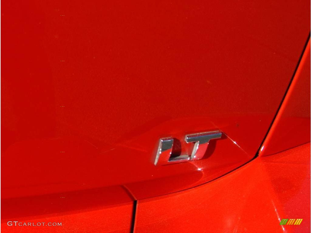 2008 HHR LT - Victory Red / Ebony Black photo #9