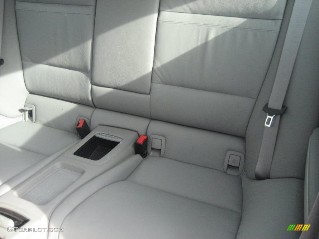 2007 3 Series 335i Coupe - Alpine White / Grey photo #34