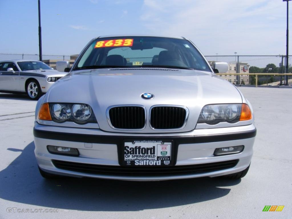 2001 3 Series 325i Sedan - Titanium Silver Metallic / Black photo #2