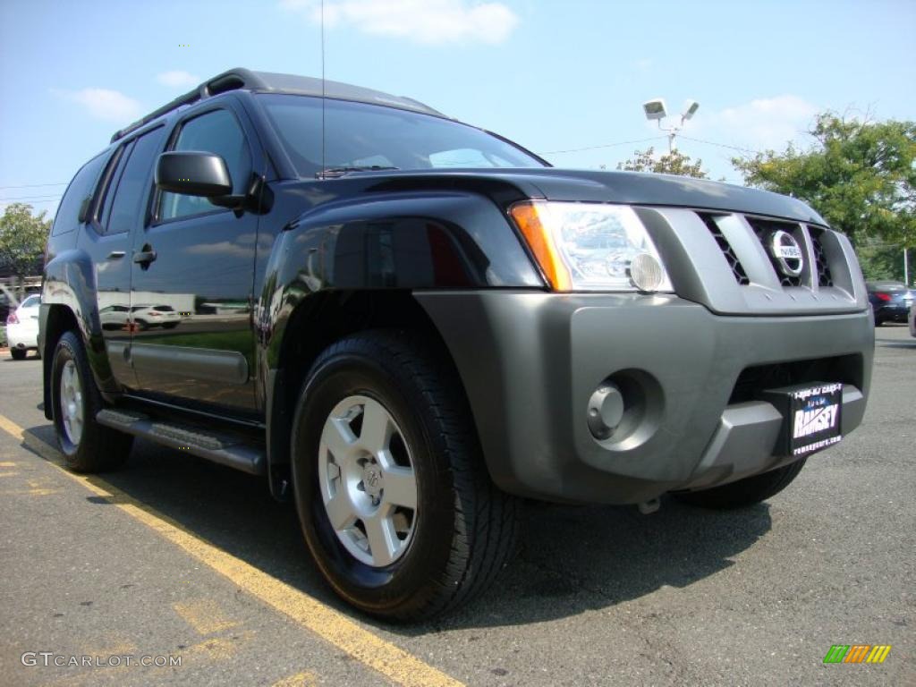 2006 Xterra S 4x4 - Super Black / Desert/Graphite photo #18