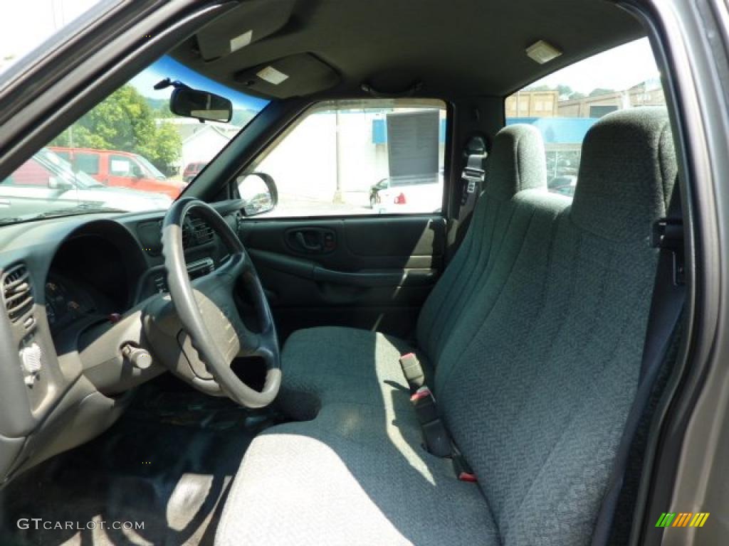 1998 S10 Regular Cab - Pewter Metallic / Graphite photo #14