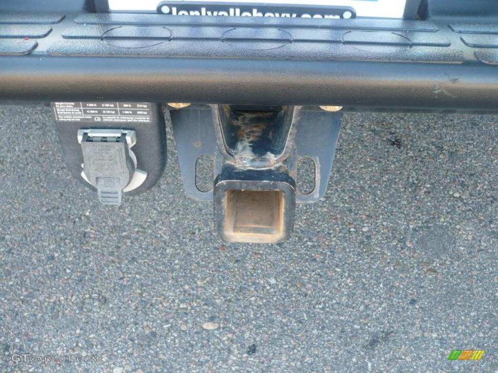 2005 Tahoe LS 4x4 - Black / Gray/Dark Charcoal photo #14