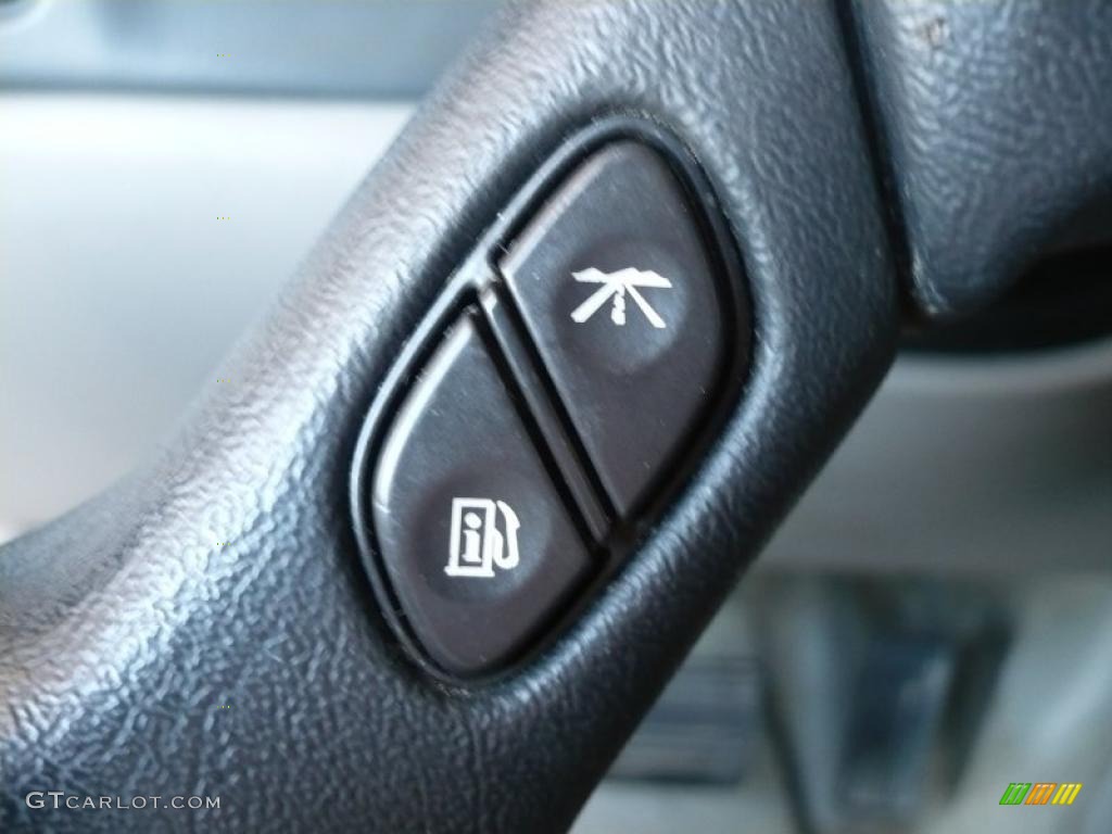 2005 Tahoe LS 4x4 - Black / Gray/Dark Charcoal photo #30