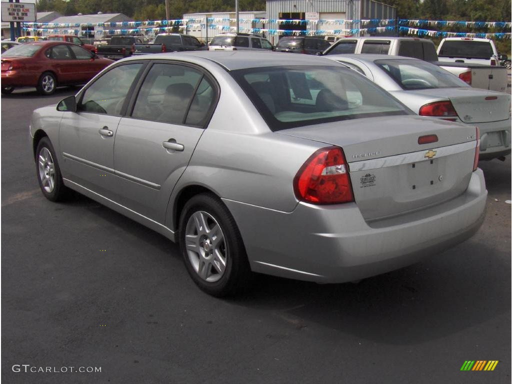 2008 Malibu Classic LT Sedan - Silverstone Metallic / Titanium Gray photo #2