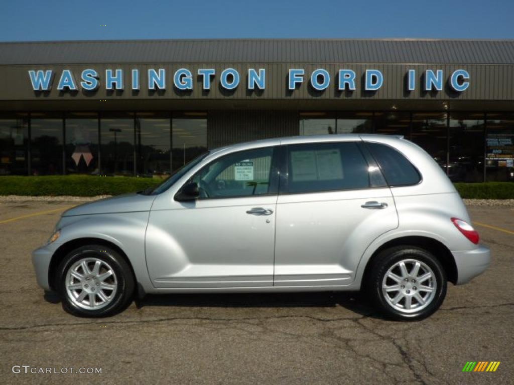 Bright Silver Metallic Chrysler PT Cruiser