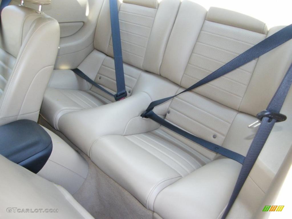 2007 Mustang GT Premium Coupe - Windveil Blue Metallic / Medium Parchment photo #21