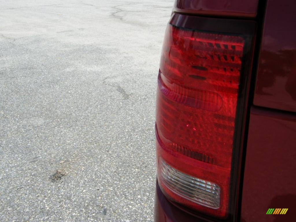2003 Explorer Eddie Bauer 4x4 - Redfire Metallic / Medium Parchment Beige photo #10