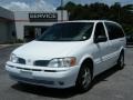 Arctic White 2002 Oldsmobile Silhouette GLS