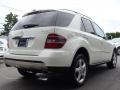 Arctic White - ML 350 4Matic Photo No. 5