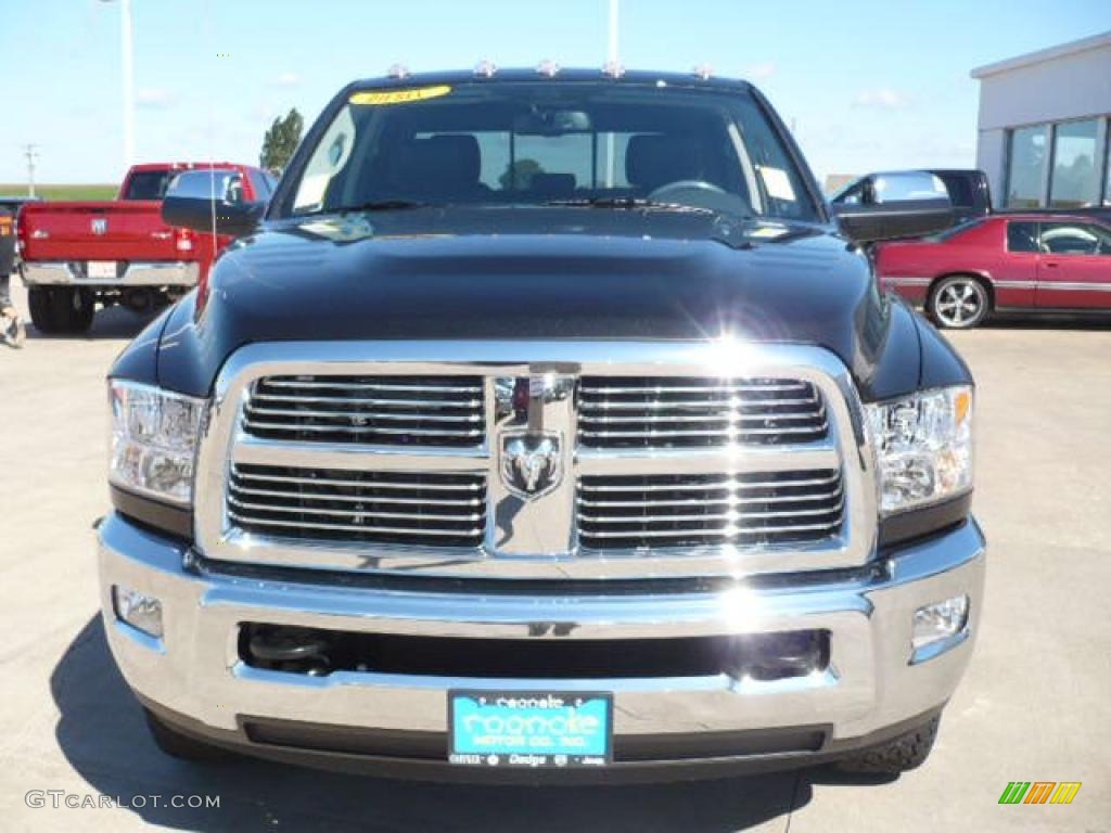 2011 Ram 2500 HD Laramie Crew Cab 4x4 - Brilliant Black Crystal Pearl / Dark Slate photo #1