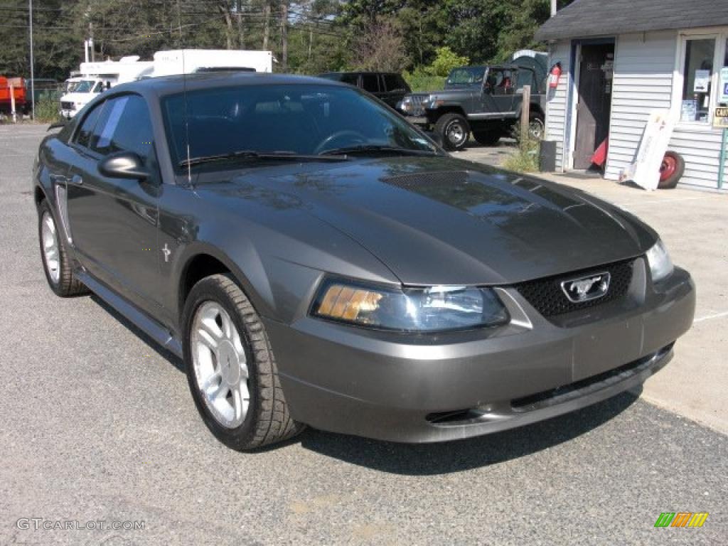 2002 Mustang V6 Coupe - Mineral Grey Metallic / Dark Charcoal photo #2