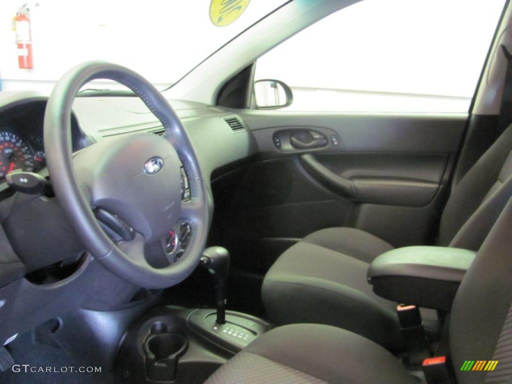 2007 Focus ZX5 SES Hatchback - Dark Toreador Red Metallic / Charcoal photo #22