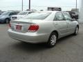 Lunar Mist Metallic - Camry LE Photo No. 4