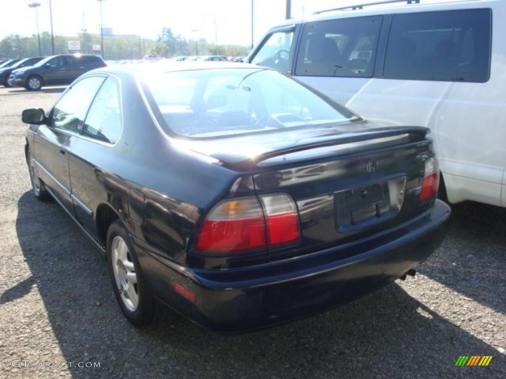 1996 Accord EX Coupe - Granada Black Pearl Metallic / Gray photo #3