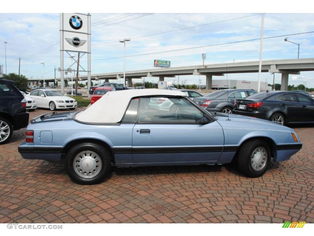 1986 Mustang LX Convertible - Light Regatta Blue Metallic / Blue photo #6